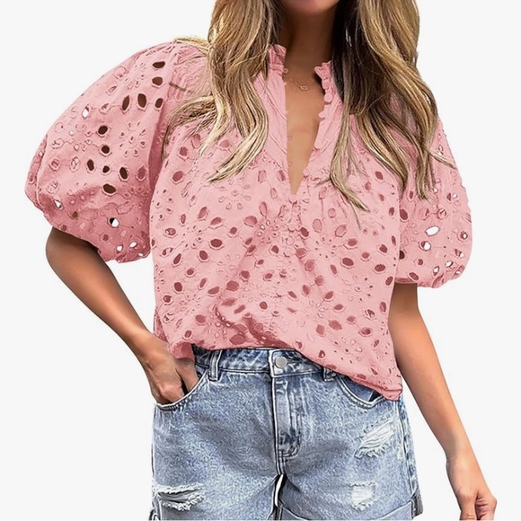Prettygarden Tops - PRETTYGARDEN Pink Eyelet Puff Sleeve Blouse | Size Small